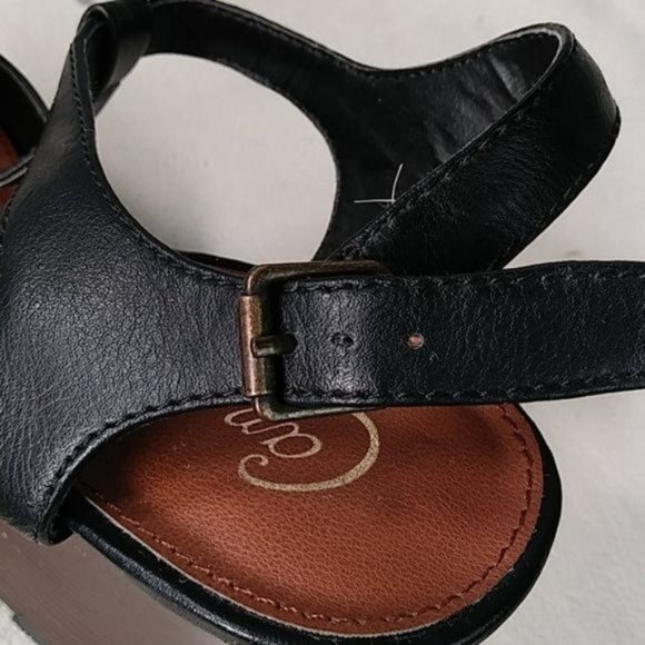 CANDIE'S BLACK HEELS SIZE 9.5 - Picture 5 of 5